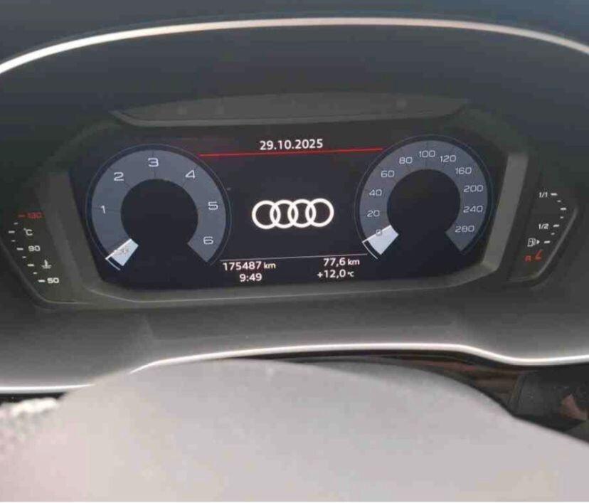 Audi Q3 35 TDI Sportback S line edition