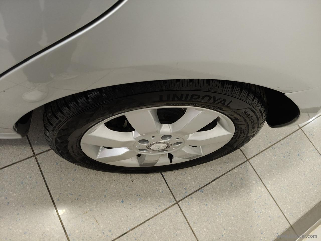 MERCEDES-BENZ A 180 CDI AVANTGARDE AUT