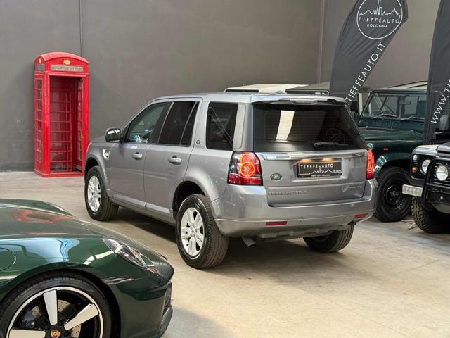 LAND ROVER Freelander 2.2 TD4 S.W. SE