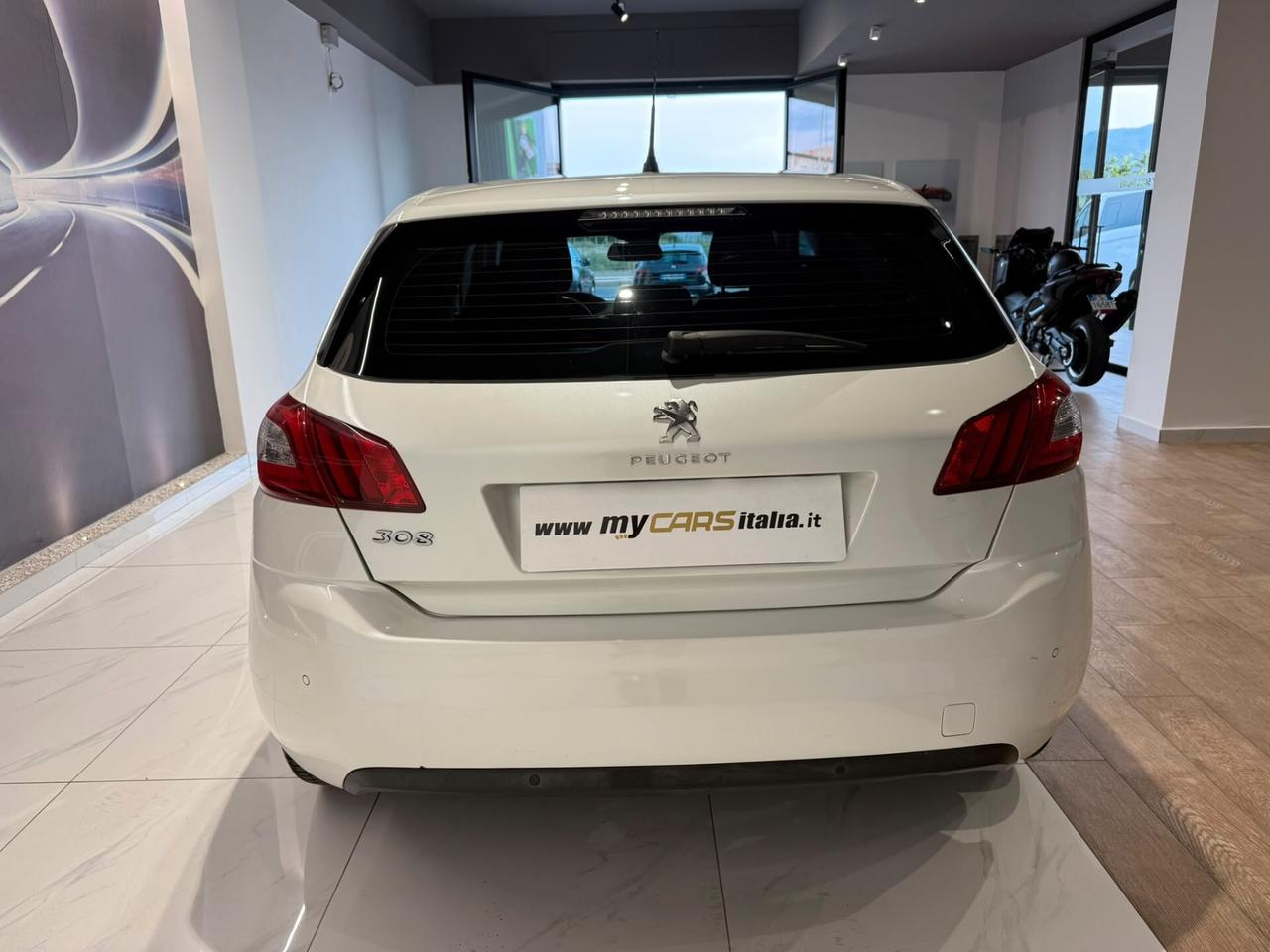 Peugeot 308 PureTech Turbo 110 S&S Access