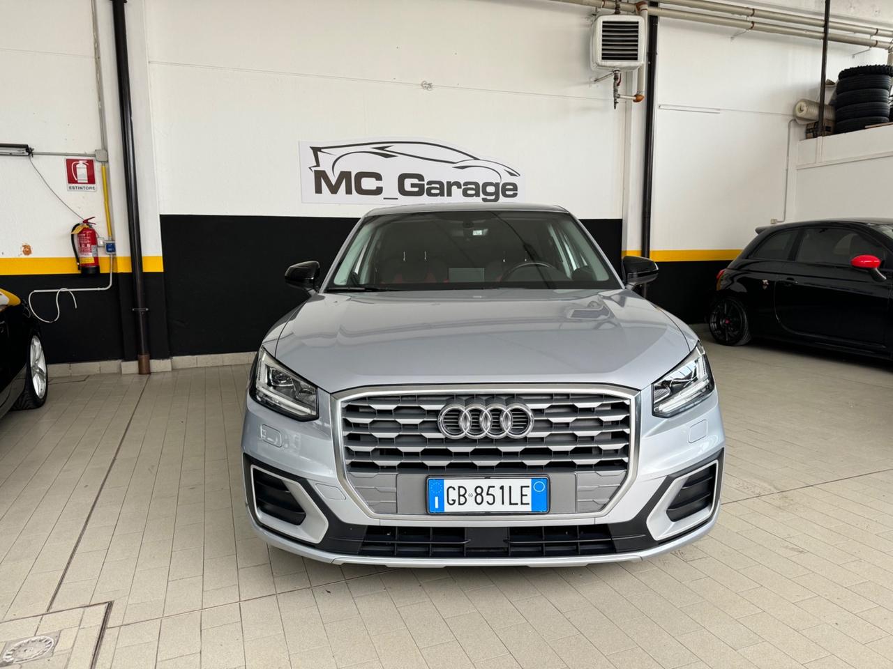 Audi Q2 30 TDI Business Design