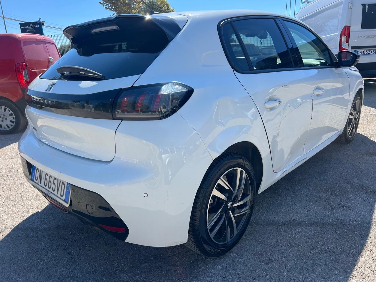 Peugeot 208 PureTech 100 Stop&Start 5 porte Allure
