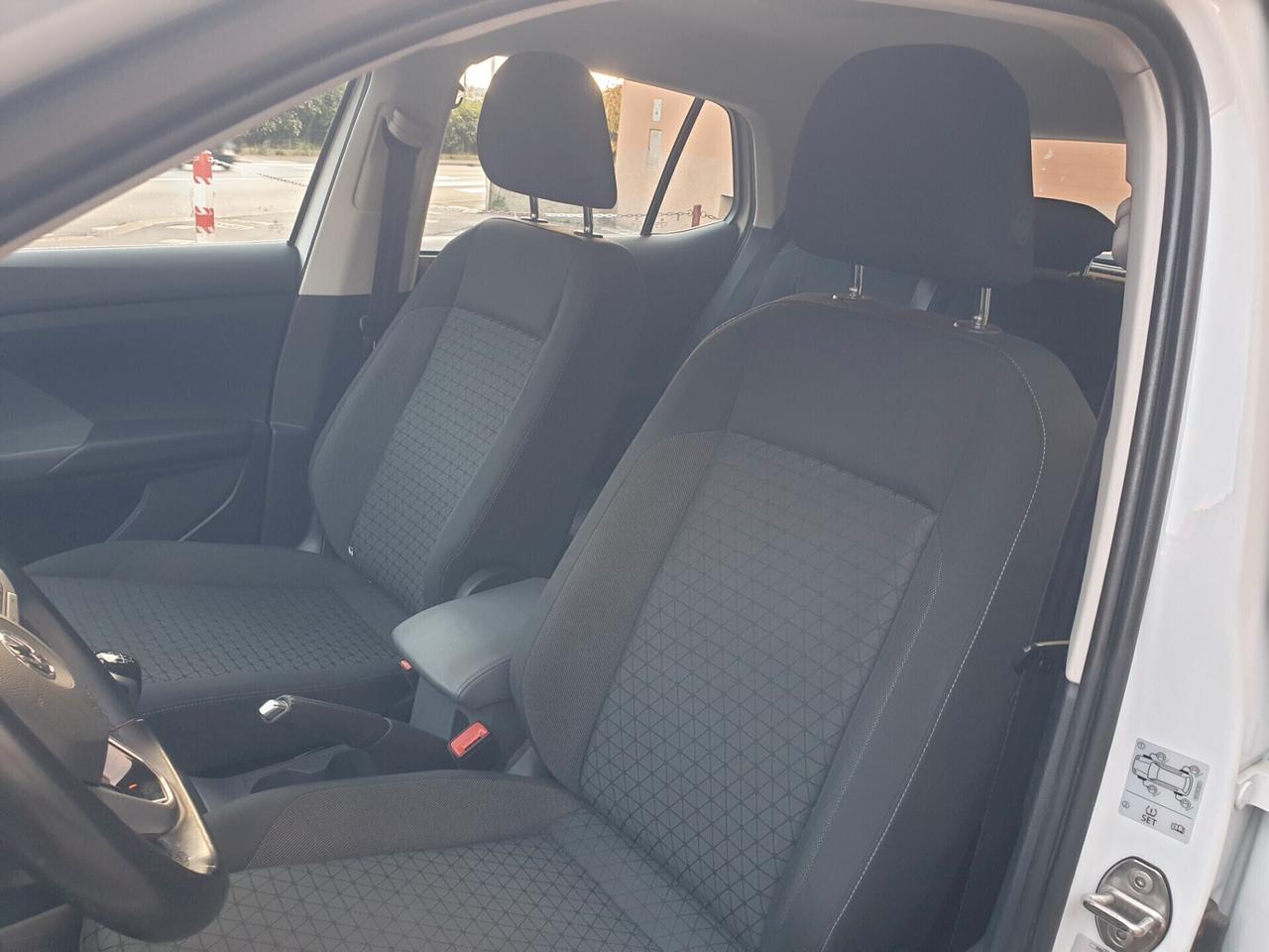 Volkswagen T-Cross 1.0 TSI Urban