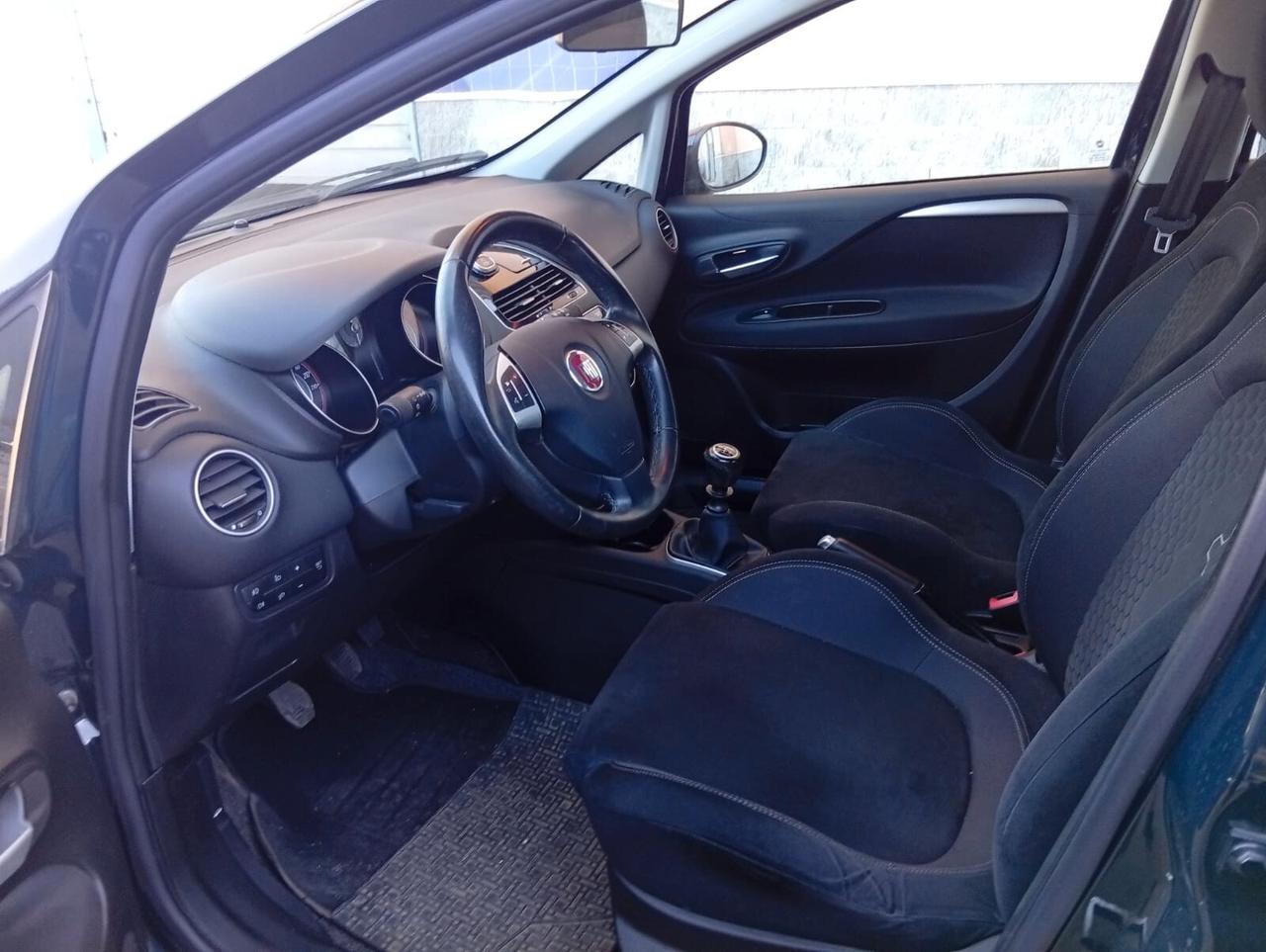 Fiat Punto 2015 1.2benz LOUNGE unico proprietario con