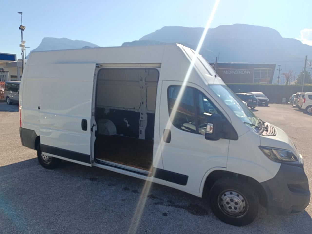 Peugeot Boxer 335 2.2 HDi/130CV FAP PLM-TA Furgone