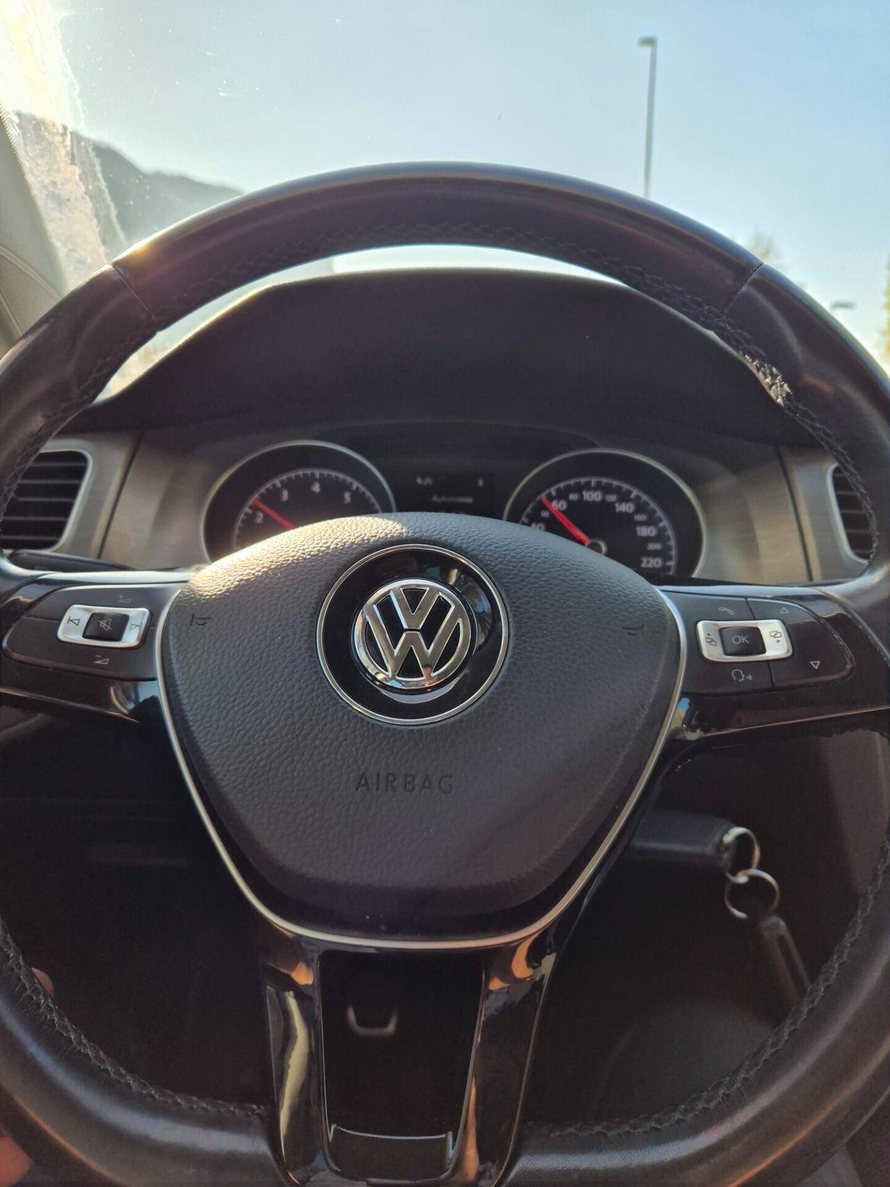 Volkswagen Golf 1.2 TSI NEO PATENTATI