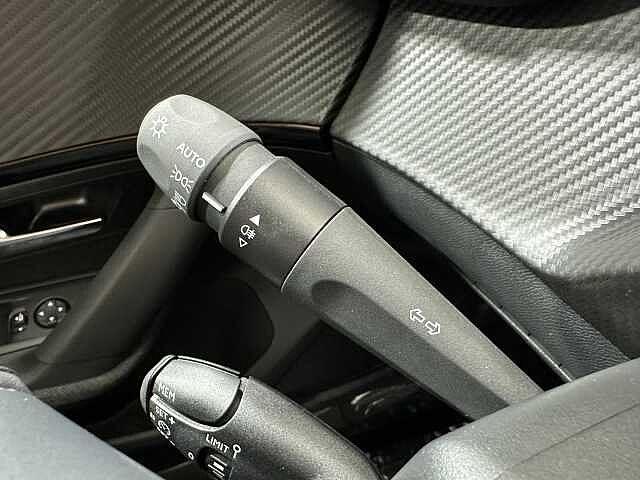 Peugeot 2008 PureTech 100 S&S Style KM ZERO