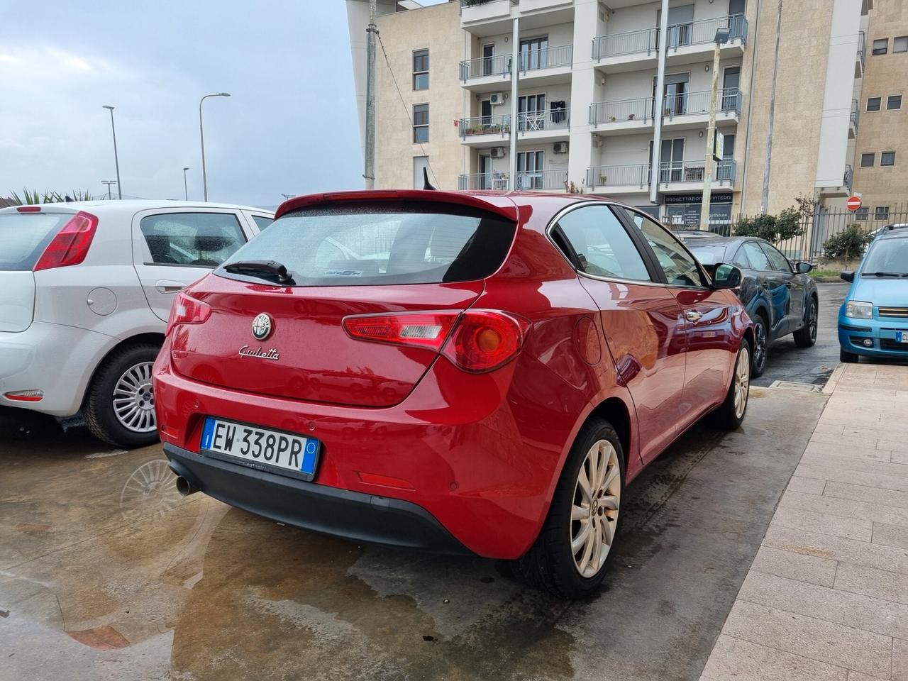 Alfa Romeo Giulietta 1.6 JTDm-2 105 CV Exclusive