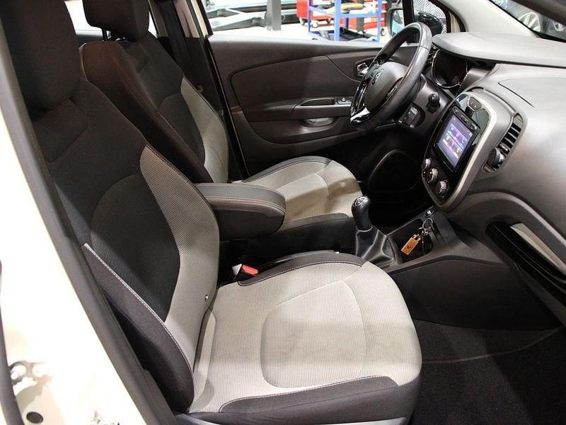 Renault Captur Captur 0.9 tce Intens (energy r-link) 90cv E6