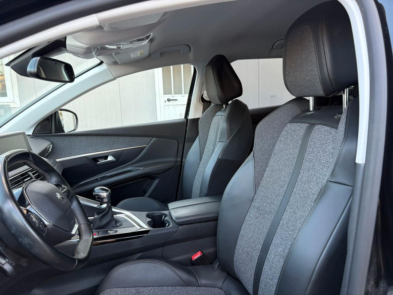 Peugeot 3008 BlueHDi 130 S&S Allure