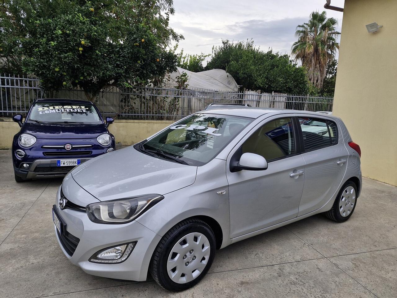 HYUNDAI I20 1.2 BENZINA/GPL ANNO 2014
