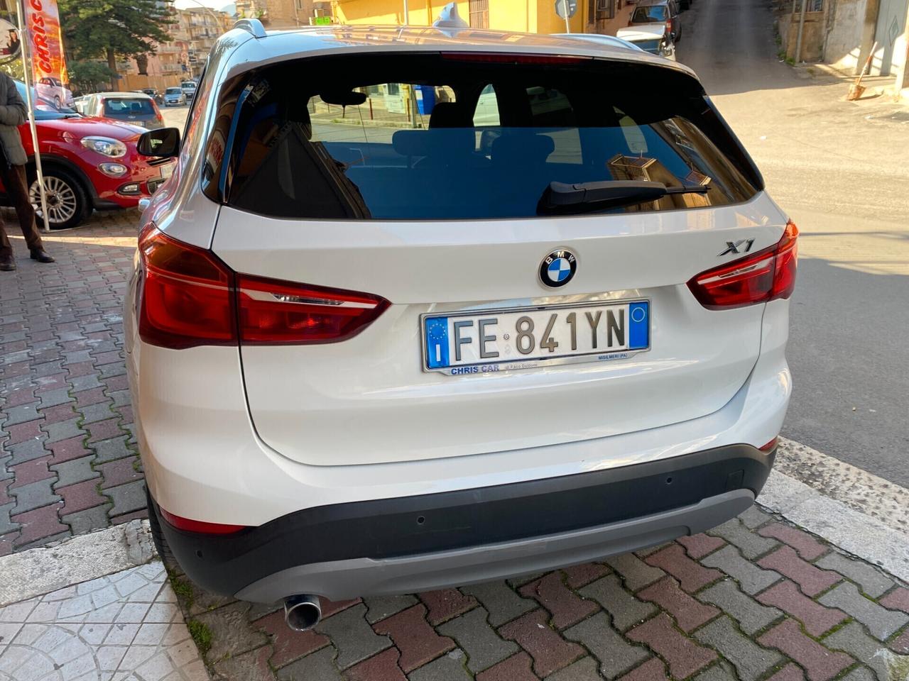 Bmw X1 sDrive18d PELLE