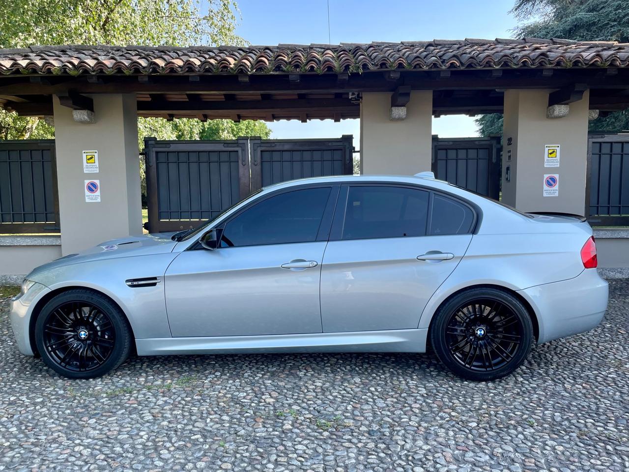 Bmw M3 e90 V8 *MANUALE*