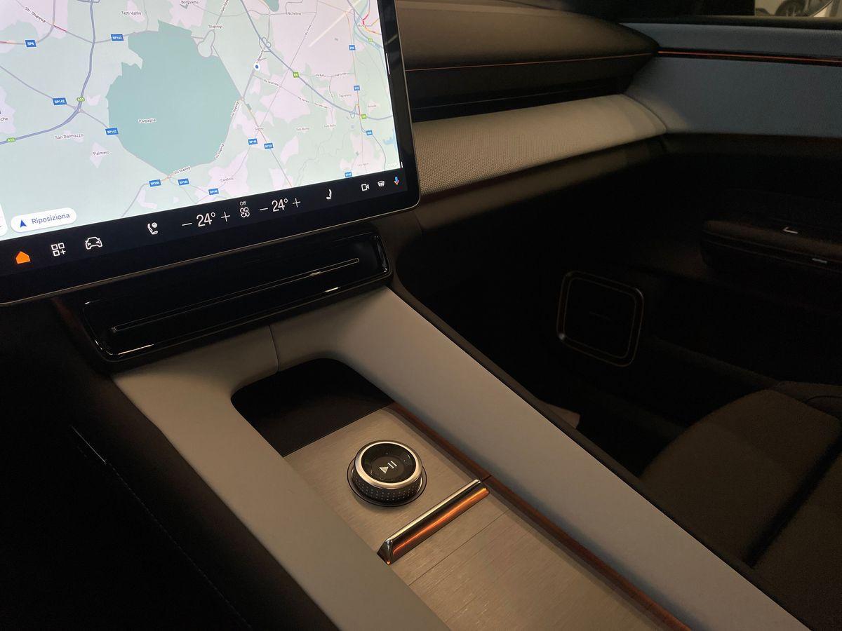 POLESTAR Polestar 4 Dual Motor