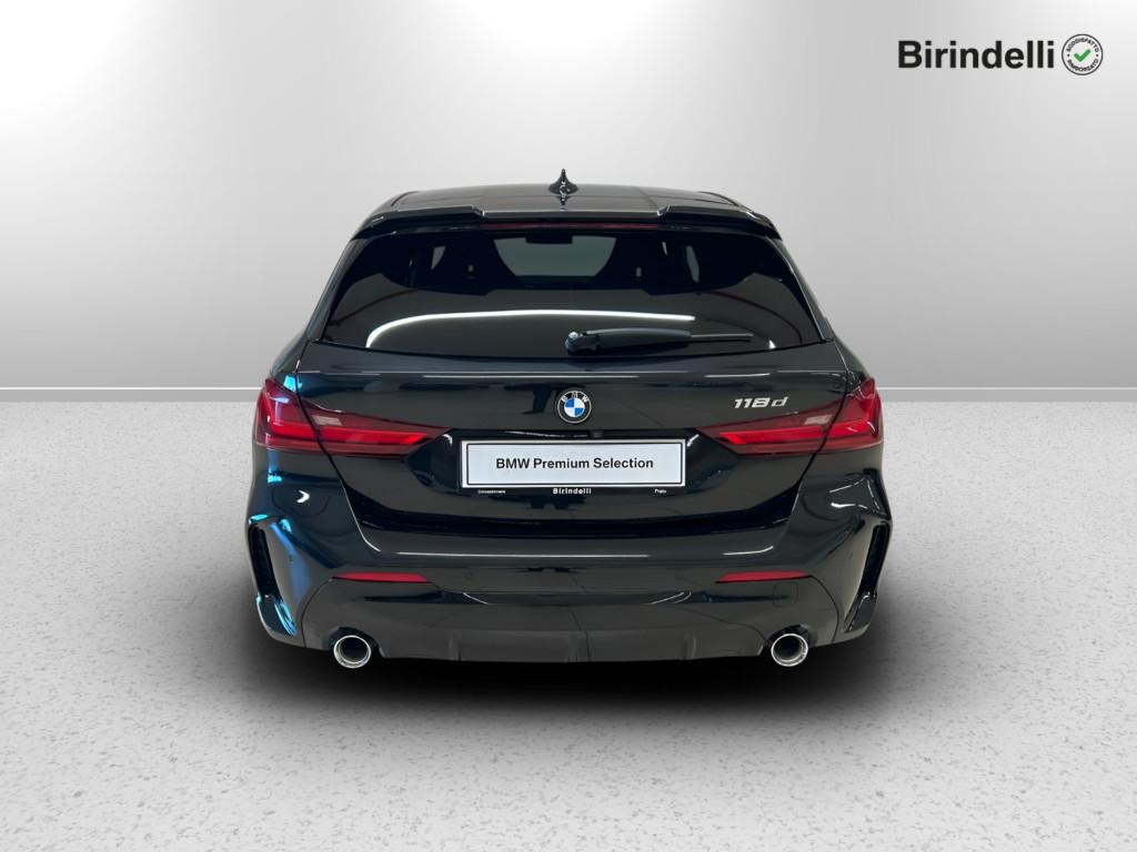 BMW Serie 1 (F40) - 118d 5p. Msport