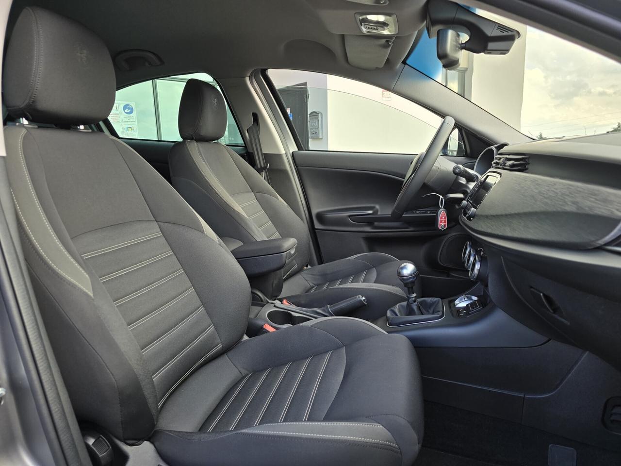 Alfa Romeo Giulietta 1.6d.|ALLEST. Ti |GRIGIO OPACO
