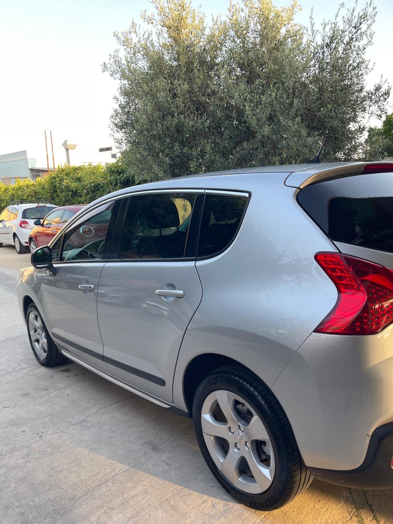 Peugeot 3008 1.6 HDi 112CV Business