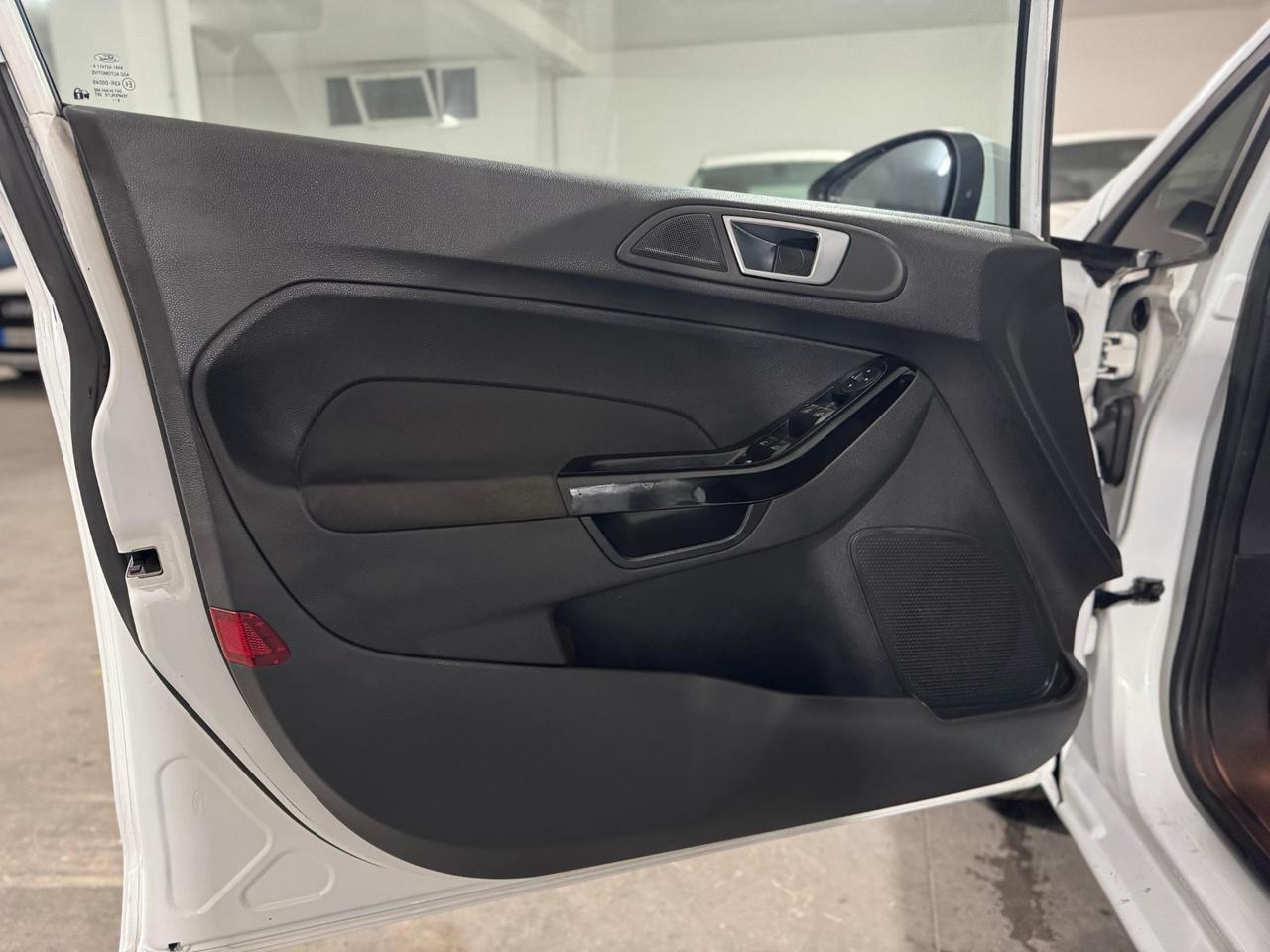 Ford FIESTA 1.5 TDCI 5p. 75CV*NEOPATENTATI*