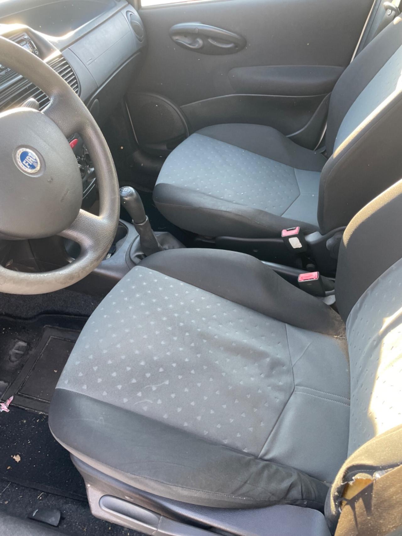 Fiat Punto 1.3 MJT 16V 5p. 4p.ti Active Van