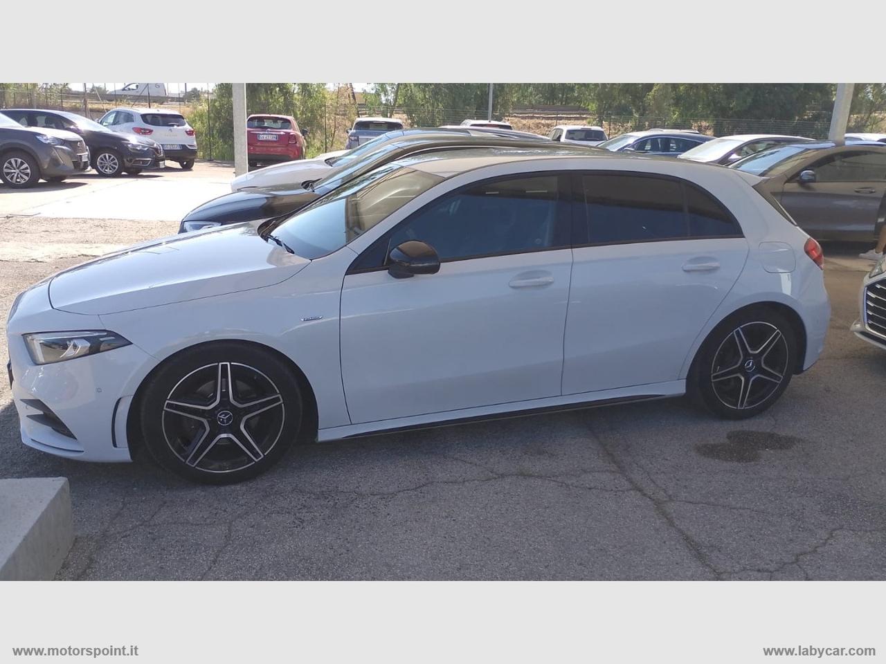 MERCEDES-BENZ A 180 d Automatic Premium AMG Line