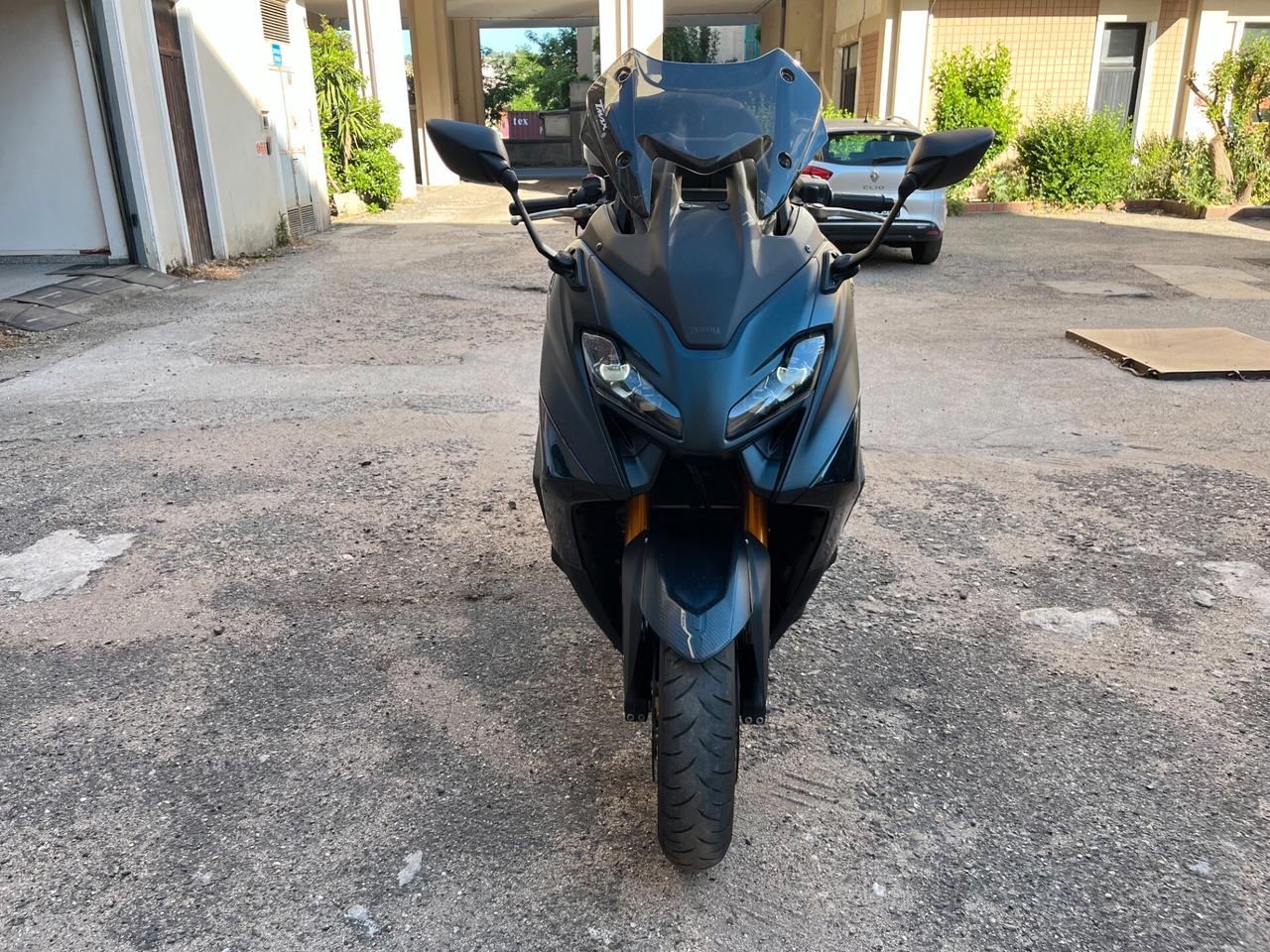 Yamaha TMAX 560 Tech Max