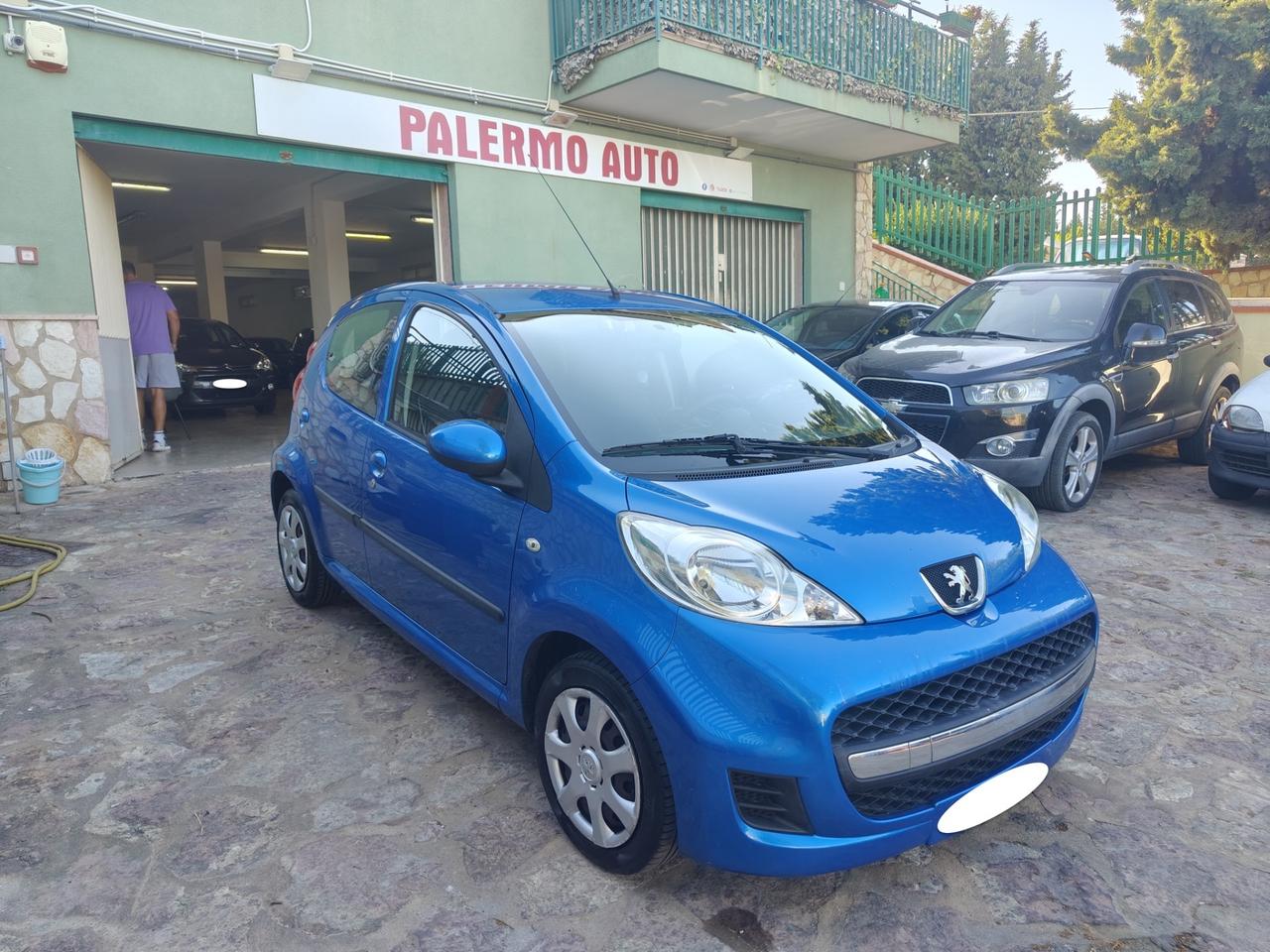Peugeot 107 1.0 68CV 5p. Plaisir