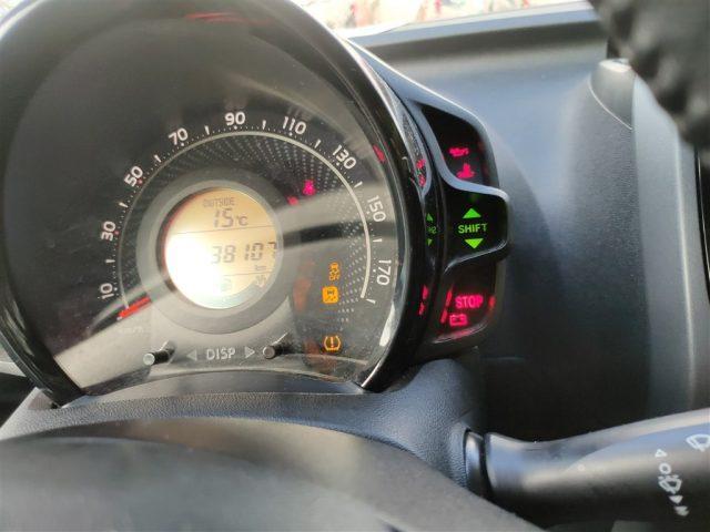 TOYOTA Aygo 1.0 VVT-i x-play TELECAMERA,CARPLAY,CRUISE ..