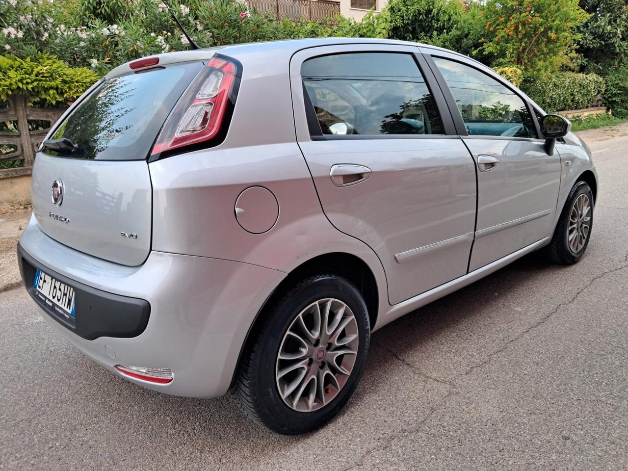 Fiat Punto Evo Punto Evo 1.4 5 porte Dynamic neopatentati
