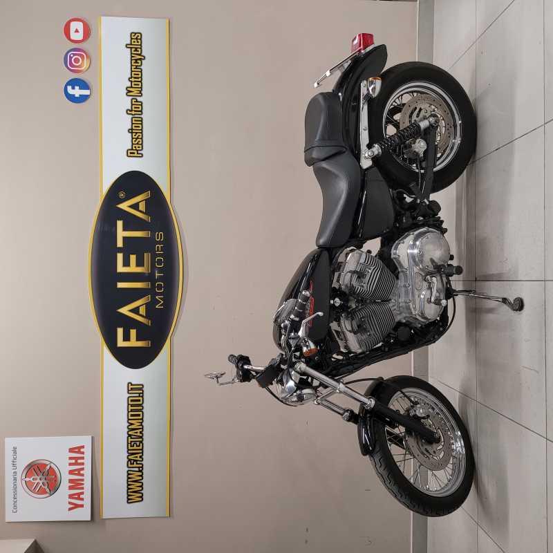 Harley-Davidson XL 883R - 2006