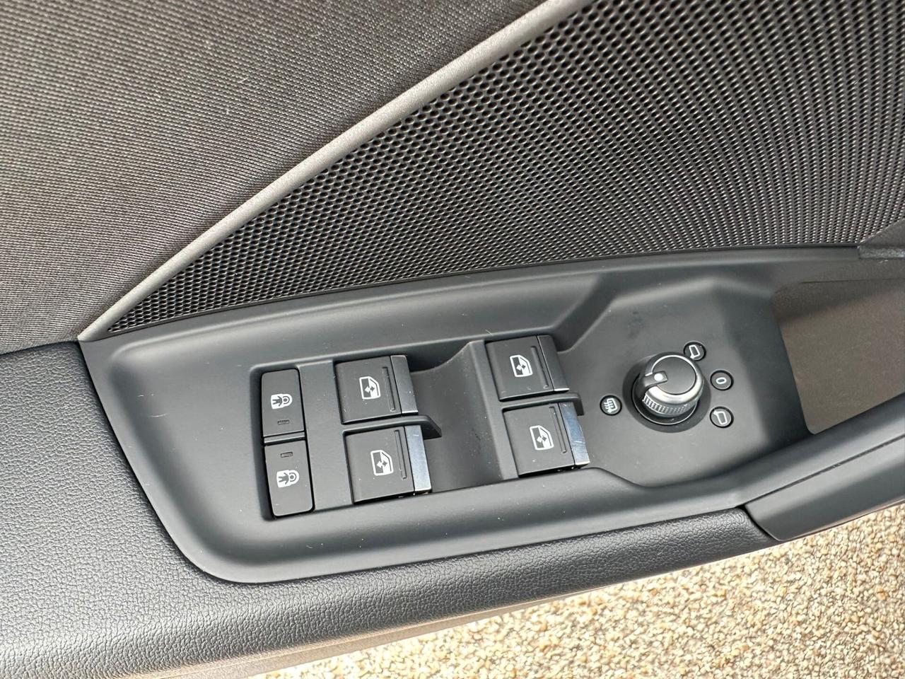 AUDI A3 SPB 30 TDI S TRONIC BUSINESS ADVANCED