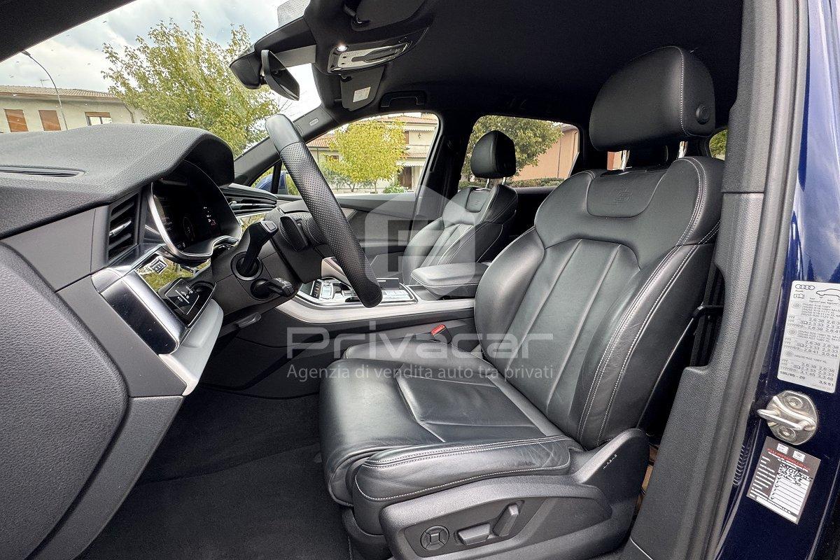 AUDI Q7 50 TDI quattro tiptronic Sport