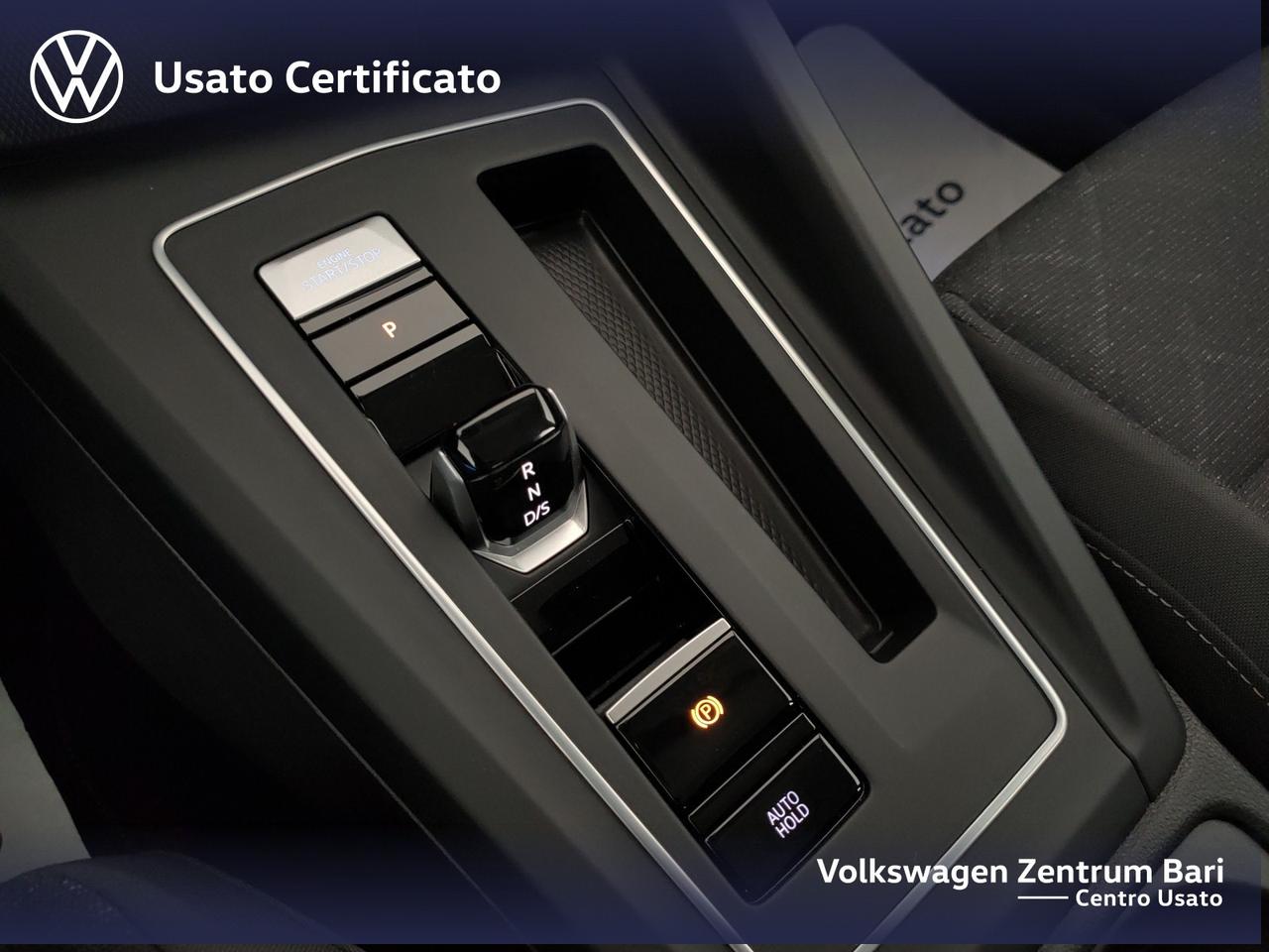 Volkswagen Golf 1.0 etsi evo life 110cv dsg