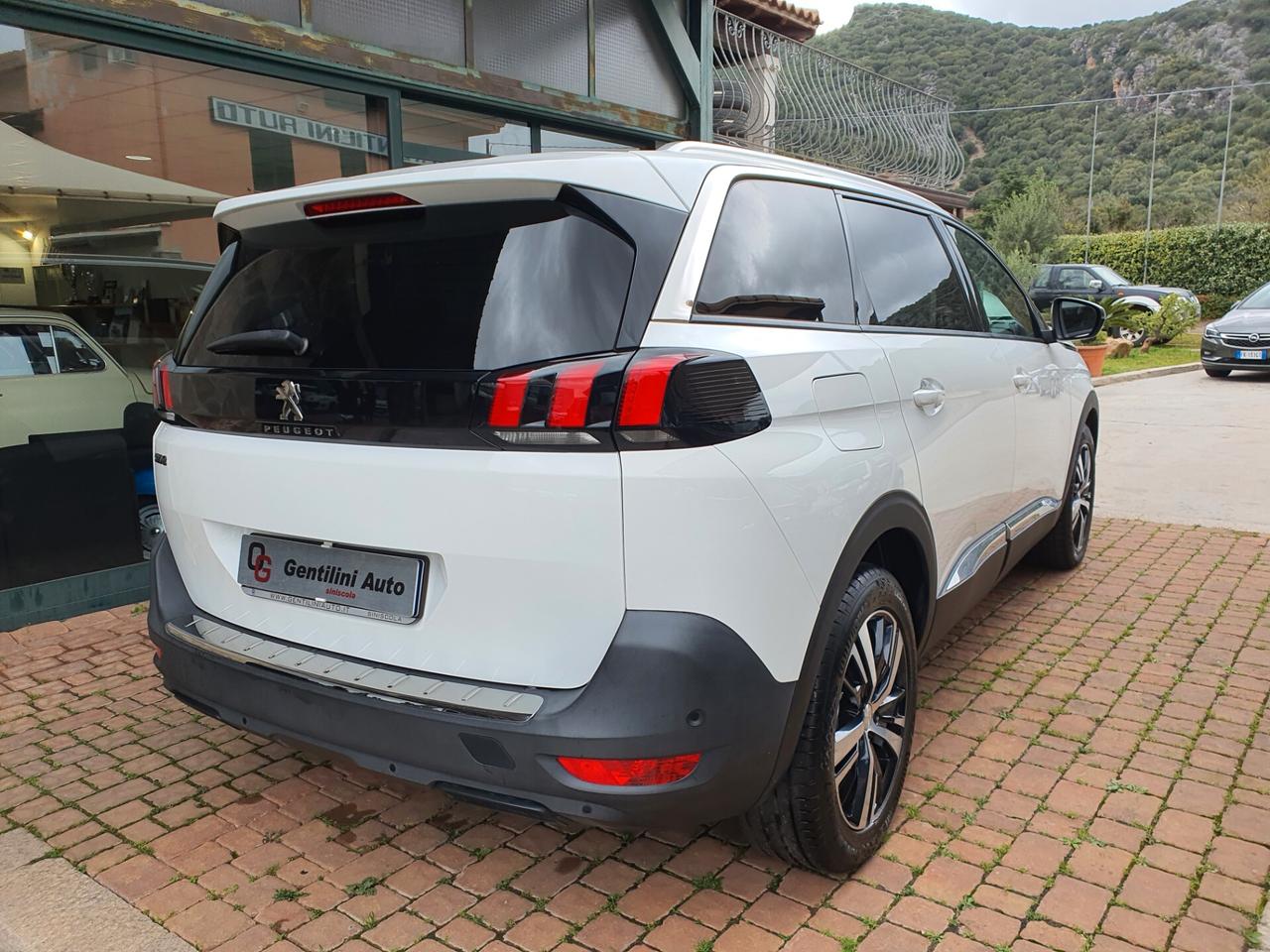 Peugeot 5008 BlueHDi 130 S&S Allure