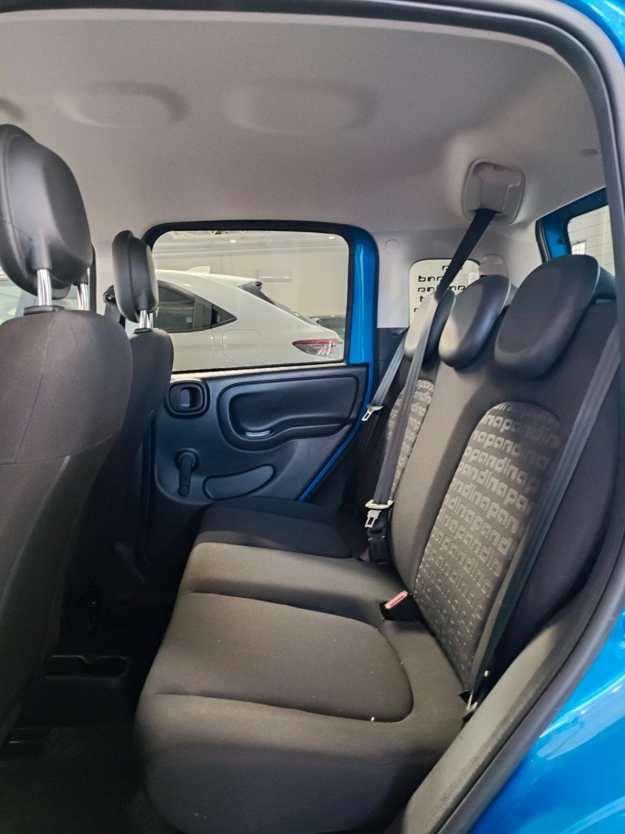 Fiat Pandina Pandina III 2024 Cross 1.0 firefly hybrid s
