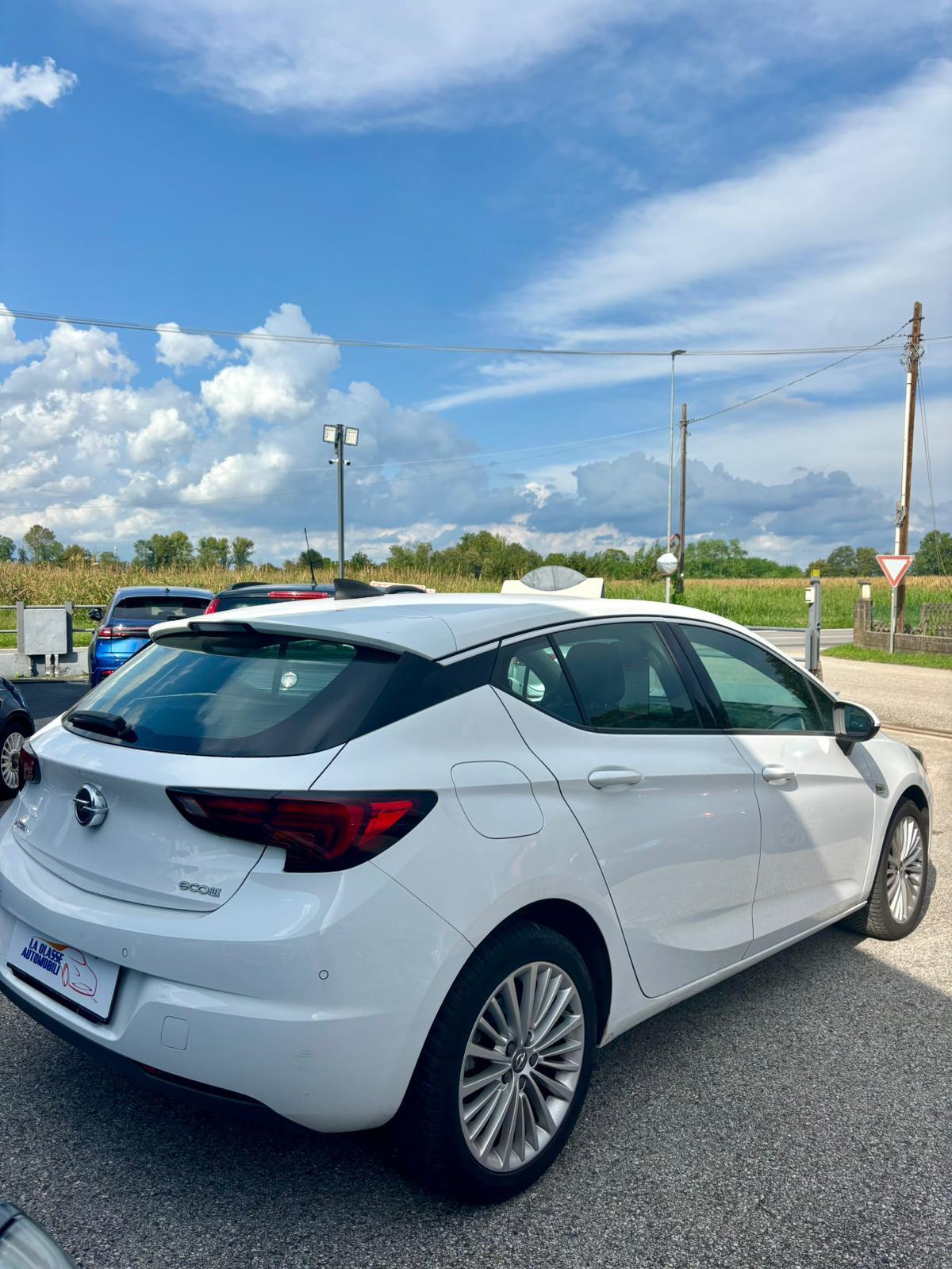 Opel Astra 1.0 ecoFLEX Start&Stop 105cv Sports NEOPATENTATI