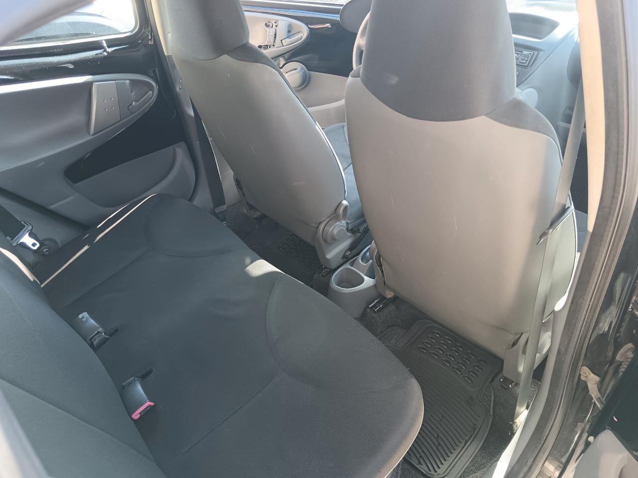 Toyota Aygo 1.0 12V VVT-i 5 PORTE 68CV