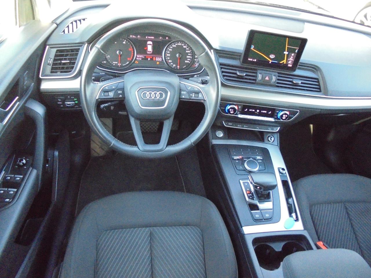 Audi Q5 35 TDI quattro S tronic Business