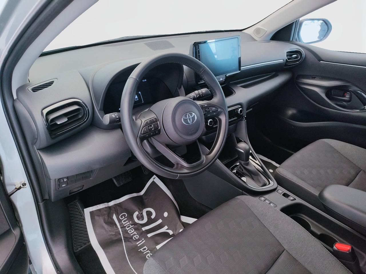 TOYOTA Yaris IV 2020 - Yaris 1.5h Trend