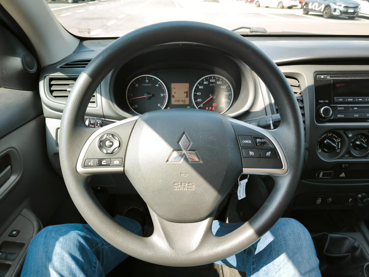 Mitsubishi L200 2.4 DI-D/154CV Double Cab Inform