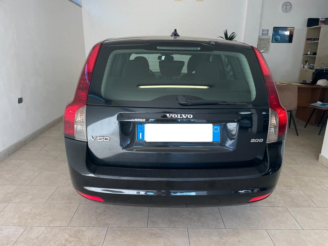 Volvo V50 D SW 2.0 136 CV D Summum FULL TAGLIANDATA NEOPATENTATI