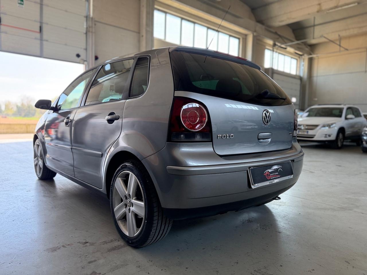 Volkswagen Polo 1.4/80CV TDI 5p. Sportline NEOPATENTATI