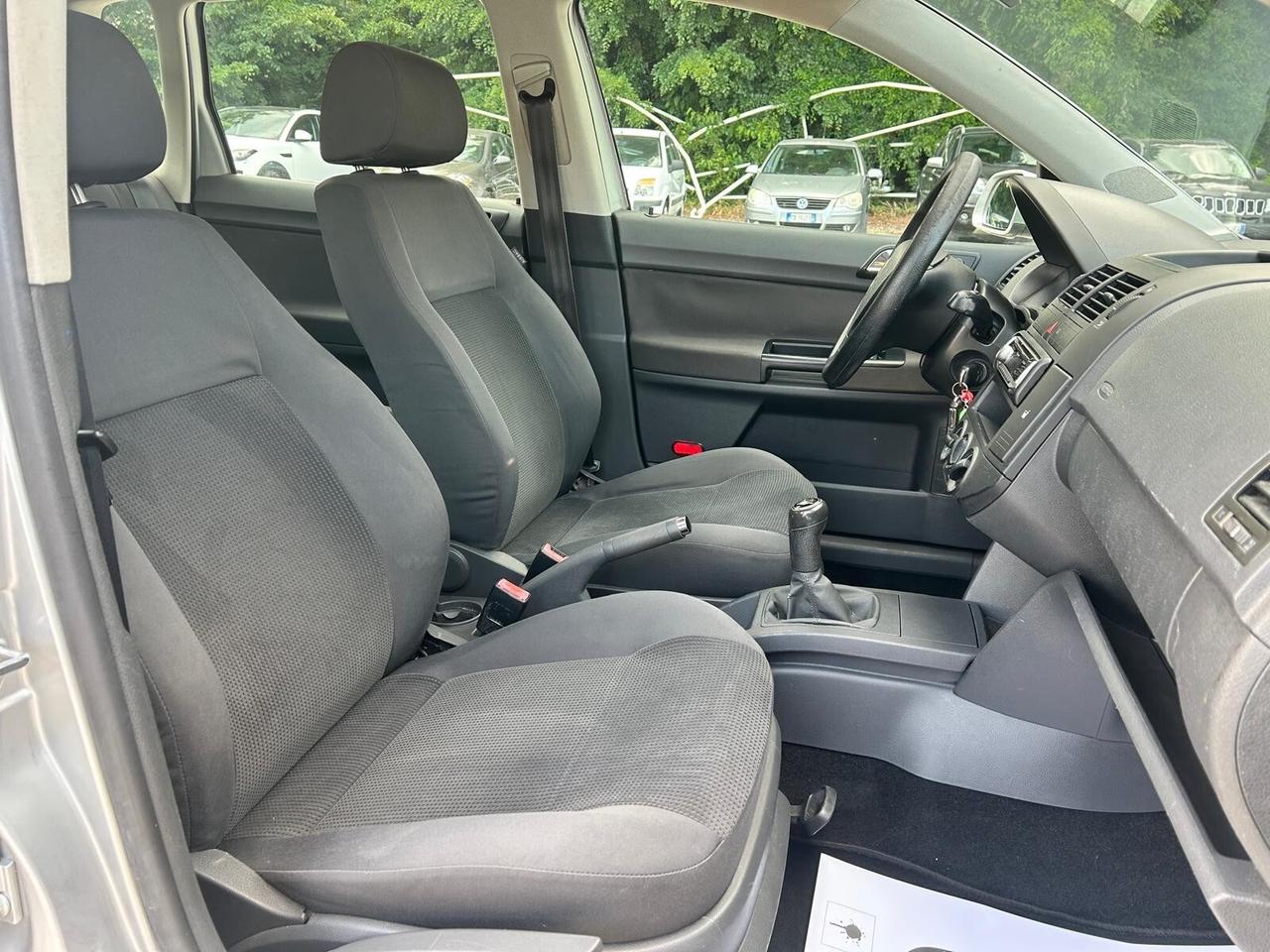 VOLKSWAGEN POLO 1.4 80CV 5PORTE OK NEOPATENTATI