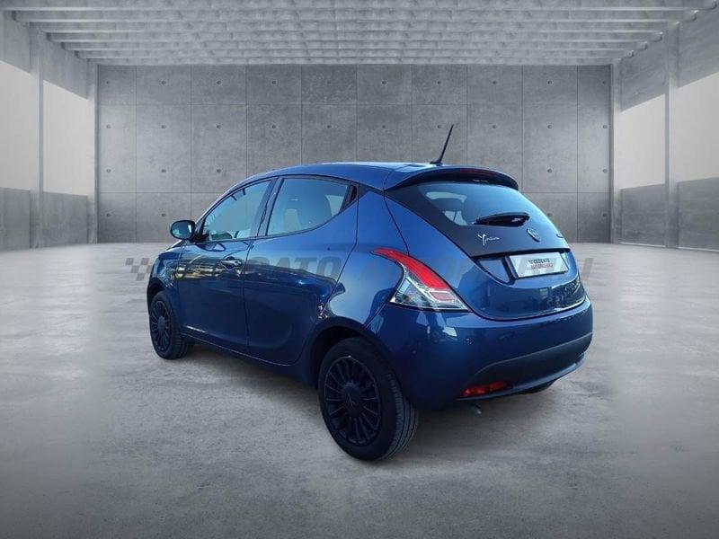 Lancia Ypsilon III 2021 1.0 firefly hybrid Silver s&s 70cv 5p.ti