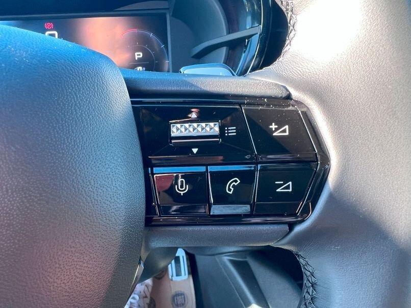 Alfa Romeo Junior 1.2 136 CV Hybrid eDCT6 Speciale