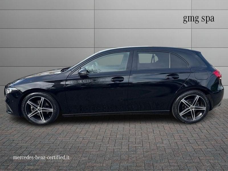 Mercedes-Benz Classe A A 180 d Sport Night edition auto