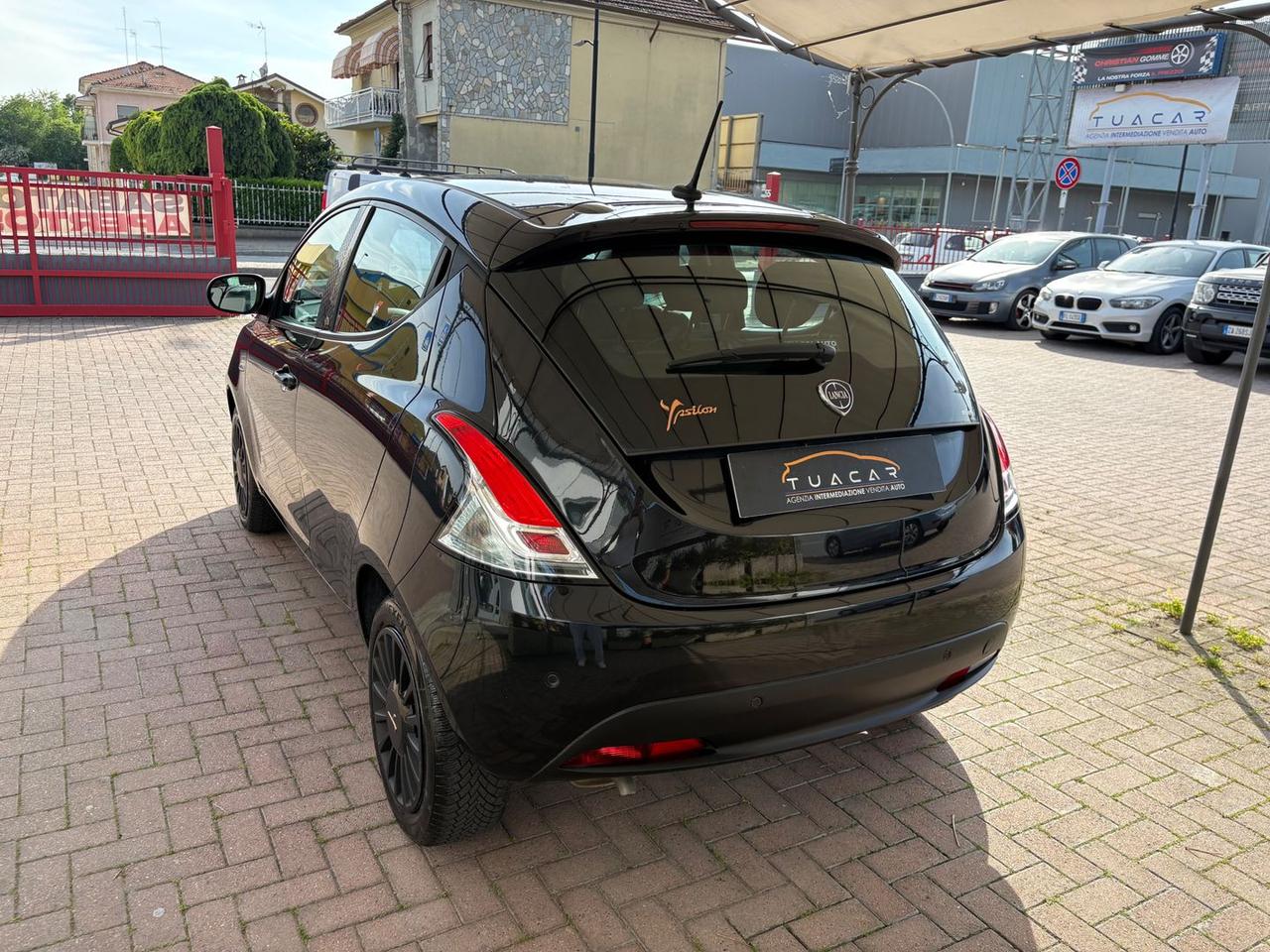 Lancia Ypsilon Black Noir 1.2 #10441