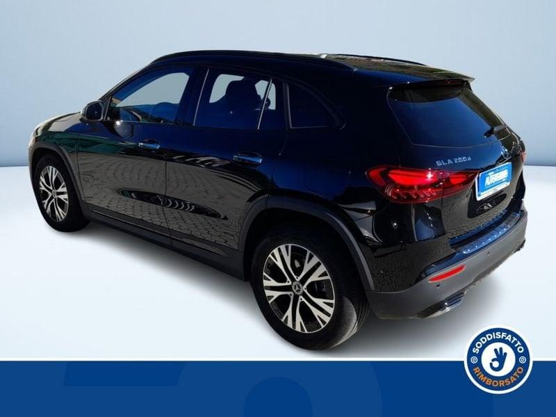 Mercedes-Benz GLA 200d Automatic 4Matic Advanced Plus Progressive