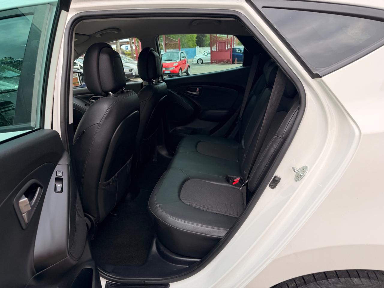 Hyundai iX35 1.7 CRDi 2WD Xpossible