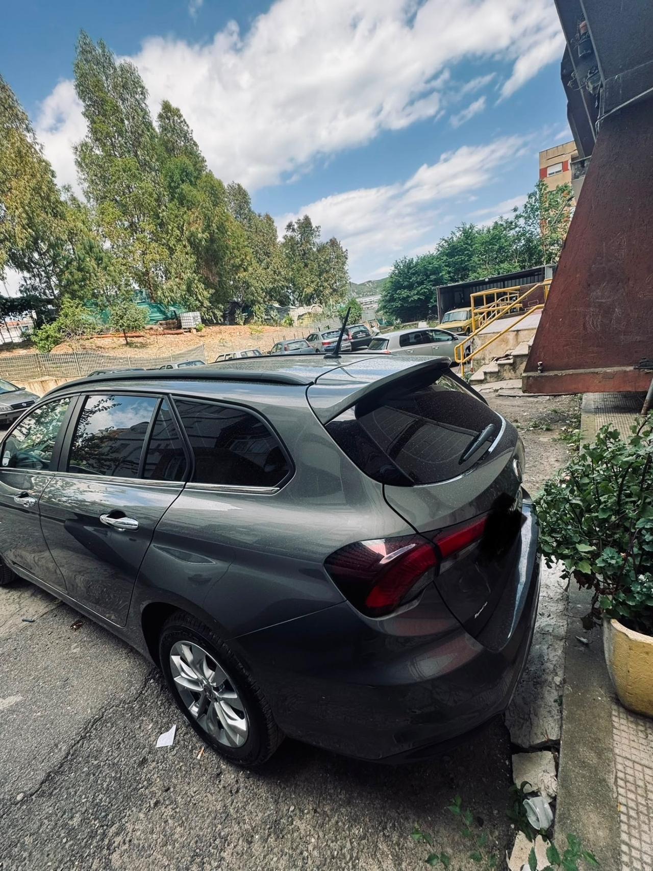 Fiat Tipo 1.6 Mjt S&S SW Lounge