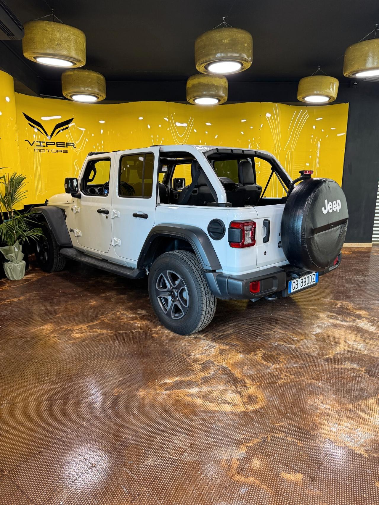 Jeep Wrangler Unlimited 2.2 Mjt II Night Eagle
